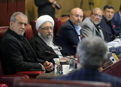 سخنگوی مجمع تشخیص: با در نظر گرفتن شروط مجلس و مجمع تشخیص مصلحت نظام، یعنی عمل به مفاد CFT در چارچوب قانون اساسی و قوانین داخلی ایران، با پیوستن جمهوری اسلامی به این کنوانسیون موافقت شد
