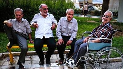 چالشهای تحقق آرزوها، رفاه و حقوق سالمندان/ مشکلات اجرای طرح «سلام» و پاتوق‌های سالمندی