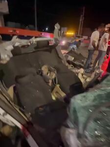برخورد مرگبار پژو پارس با یک دستگاه کامیون تریلی!