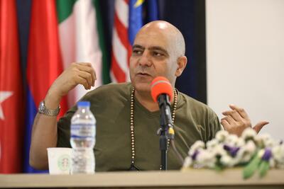 تئاتر سایه عروسکی در ایران مهجور مانده است