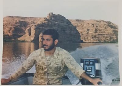 آخرش چی میشه؟ / روایتی ویژه از  فرارِ مقدس  یک رسانه نگار رزمنده! / سیر کوتاه به زیست مردی که هنوز موج دارد