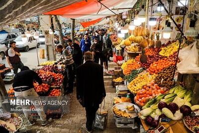 هر کیلو گرم کاهو در بازار سبزیجات ۵۹ تا ۹۰ هزار تومان به فروش می‌رسد