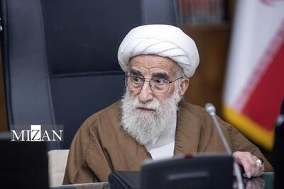 آیت‌الله جنتی: بازگشت قطعنامه‌های تحریمی غیرقانونی و هوشیاری مسئولان در برابر توطئه‌های دشمنان ضروری است/ جوانان جبهه مقاومت زوال قدرت‌های شیطانی را محقق خواهند کرد