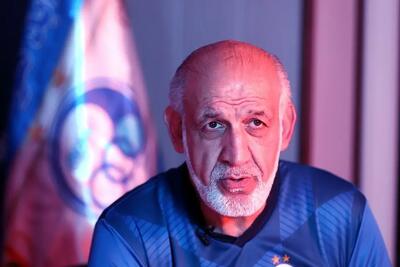 مهدی فنونی‌زاده:استقلال برای کم کردن حاشیه ها به فردی مانند کریم باقری نیاز دارد