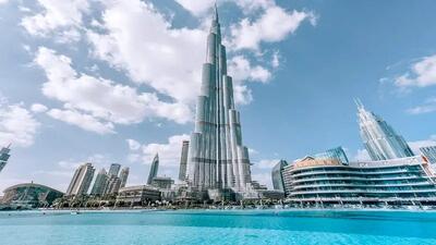 مراحل صدور مجوز کار برای پزشکان در دبی چگونه است؟