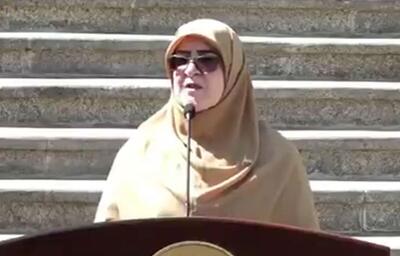 تعطیلی پنجشنبه‌ها و دورکاری بعضی از ادارات در استان‌ها در اختیار استانداران است