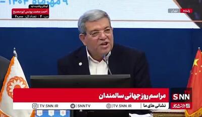 حسینی: از مدرسه‌ها برای پاتوق سالمندی استفاده خواهیم کرد