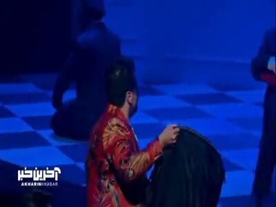 من عقده ای ام کصافت!