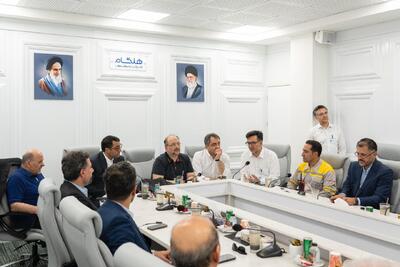 آغاز عملیات نصب و راه‌اندازی رآکتور اوره شرکت پتروشیمی هنگام با حضور شریعتمداری