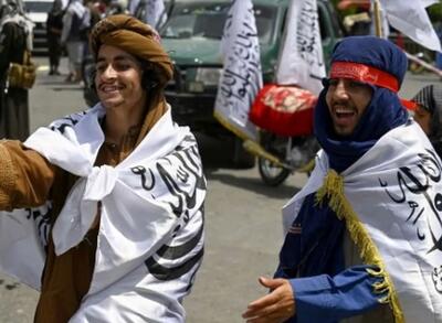 جشن بازگشت اینترنت در افغانستان