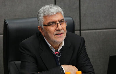 «کهنه‌کار مسکن» رئیس بنیاد مسکن شد