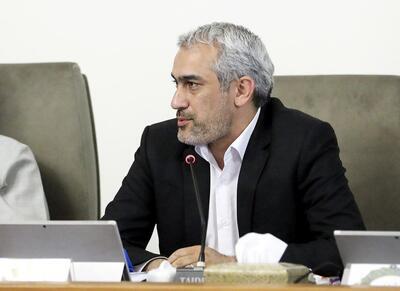 مناقشه ارزی؛ وزیر اقتصاد توپ تورم را به زمین بانک مرکزی انداخت