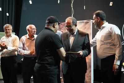 آیین اختتامیه جشنواره عکاسی بسیج در بوشهر برگزار شد