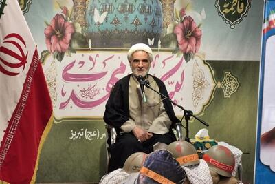 احمدی: دفاع مقدس، دانشگاه پرورش ایمان و معنویت بود