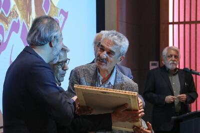 خاطره بازی با سوپراستار «مردان آنجلس»؛ سریال‌های خانگی بدآموزی دارد؟