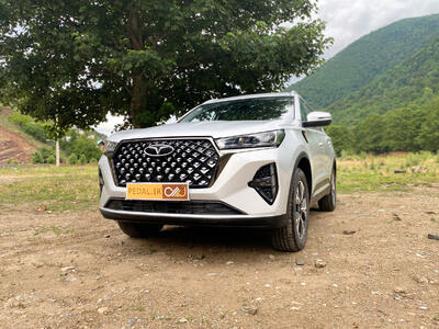 فونیکس تیگو 7 پرومکس AWD دو دیفرانسیل - پدال