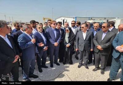 مجتمع بندری نگین بوشهر یکی از مراکز اصلی تخلیه و بارگیری کالا در کشور می‌شود - تسنیم
