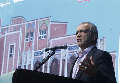 رئیس جمهور از نمایشگاه ظرفیت‌های هرمزگان بازدید کرد - تسنیم