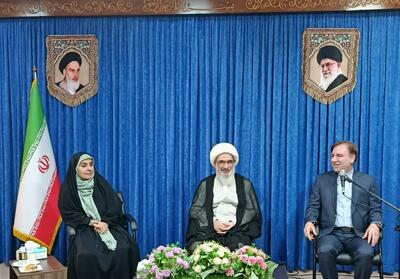  وزیر راه: بوشهر قلب تپنده اقتصاد ایران است - تسنیم