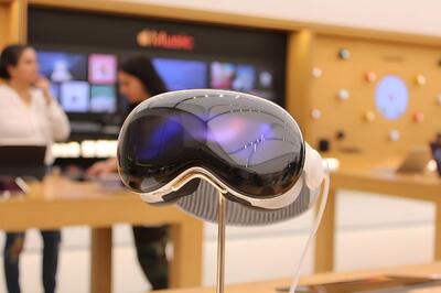  اپل توسعه نسخه ۲۰۲۷ هدست Vision Pro را متوقف کرد