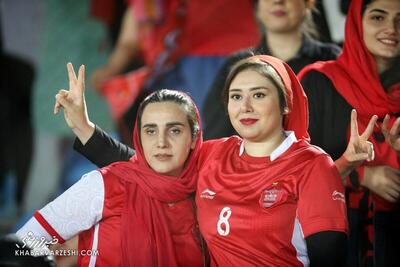 اقدام زیبا و تماشایی زنان پرسپولیس در ورزشگاه