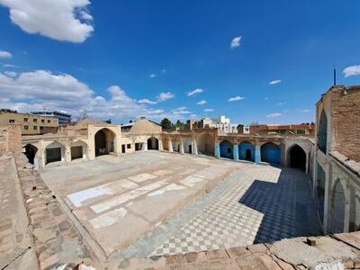 بهره‌گیری از کاروانسرای شاه‌عباسی به‌عنوان محور زیست شبانه سمنان