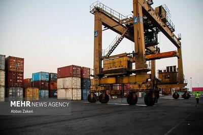 ظرفیت‌های جدیدی برای گسترش تجارت خارجی وجود دارد