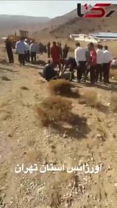 اولین تصویر اورژانس از صحنه واژگونی اتوبوس در جاده فیروزکوه