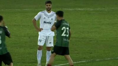 تغییر رنگ لباس ملوان در نیمه مربیان