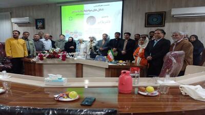 برگزاری دورهمی دوستانه پیشکسوتان محیط زیست با حضور  دکتر بازگیر  در دبیرستان محبی نیشابور + عکس