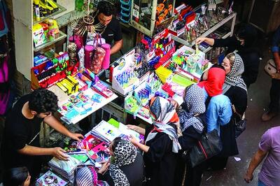 سرمقش غلط چینی در بازار نوشت‌افزار  ایرانی