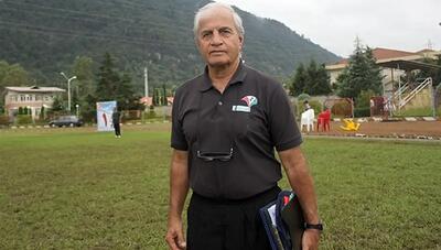  محمود بیداریان درگذشت؛ وداع با چهره‌ای که نقشی بی‌بدیل در تربیت نسل‌های فوتبال داشت