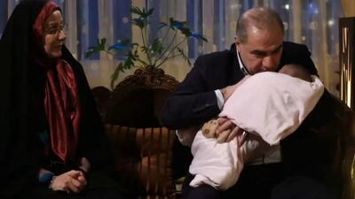 تاریخ وبگردی | عکس دکتر توفیقی، سینا ماهر و شبح در پشت صحنه سریال بچه مهندس