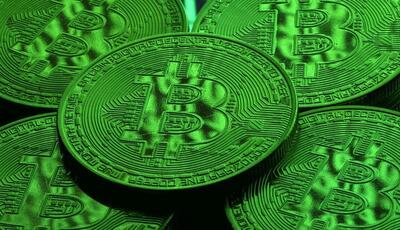 فاصله بیت‌کوین تا شکستن رکورد جدید کم شد