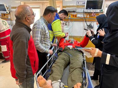 عیادت رئیس سازمان امداد و نجات از مصدومان حادثه بالگرد در لرستان