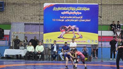 درخشش نونهالان همدانی در مسابقات کشتی استعدادهای برتر نونهالان