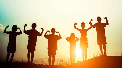  میگنا - نقش گروه‌های آموزشی در رشد حرفه‌‌ای معلمان مقطع ابتدایی