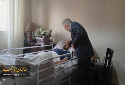 حضور رییس سازمان زندان‌ها در منزل سرباز جانباز حمله تروریستی رژیم صهیونیستی به اوین
