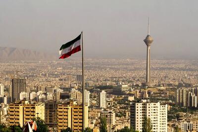 تهران از ساخت ۲۰۰ هزار واحد به زیر ۵۰ هزار واحد سقوط کرد/ وزارت راه یک سال و نیم است آمار مسکن را مسدود کرده است