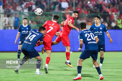 باشگاه گل گهر: داور در بازی با پرسپولیس برای ما پنالتی نگرفت + فیلم - پارس فوتبال