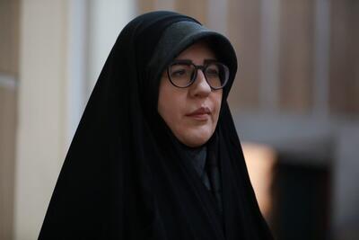 فاطمه نانی زاد: انتشار کتاب شعر خوب فاصله مردم را با شعر کم می‌کند