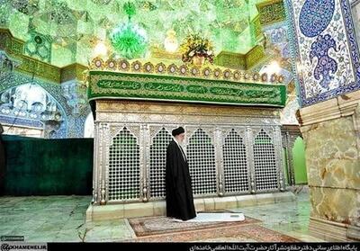 تصاویری دیده نشده از حضور رهبر انقلاب در حرم حضرت معصومه(س)- فیلم فیلم استان تسنیم | Tasnim