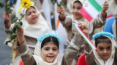 برگزاری جشن غنچه‌های البرزی با حضور پیش‌دبستانی‌ها