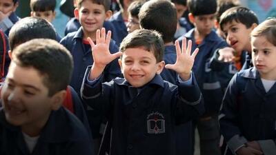  خانه را به مدرسه تشبیه کنید تا ترس کودکان بریزد + فیلم