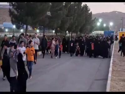 نمایش ۱۸۰۰۱ تا ۱۵ مهرماه تمدید شد