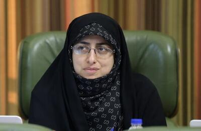 تکرار پدیده چادر زدن همراهان بیماران کنار بیمارستان‌های تهران