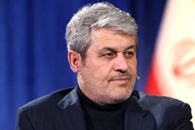 تاجگردون: سیاست‌های بانک مرکزی در حوزه ارز اشتباه است | دولت با چندگانگی ارزی، هم چوب را خورد و هم پیاز را