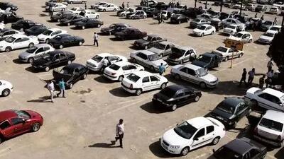 قیمت خودرو  امروز یکشنبه 13 مهر 1404 /  بی‌اعتنایی عجیب بازار به کاهش نرخ دلار + جدول