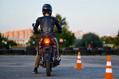 صدور گواهینامه موتورسیکلت برای نوجوانان ۱۶ ساله
