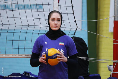 ستاره تبریزی تیم ملی والیبال زنان بهترین  قطر پاسور  مسابقات قهرمانی آسیای مرکزی شد